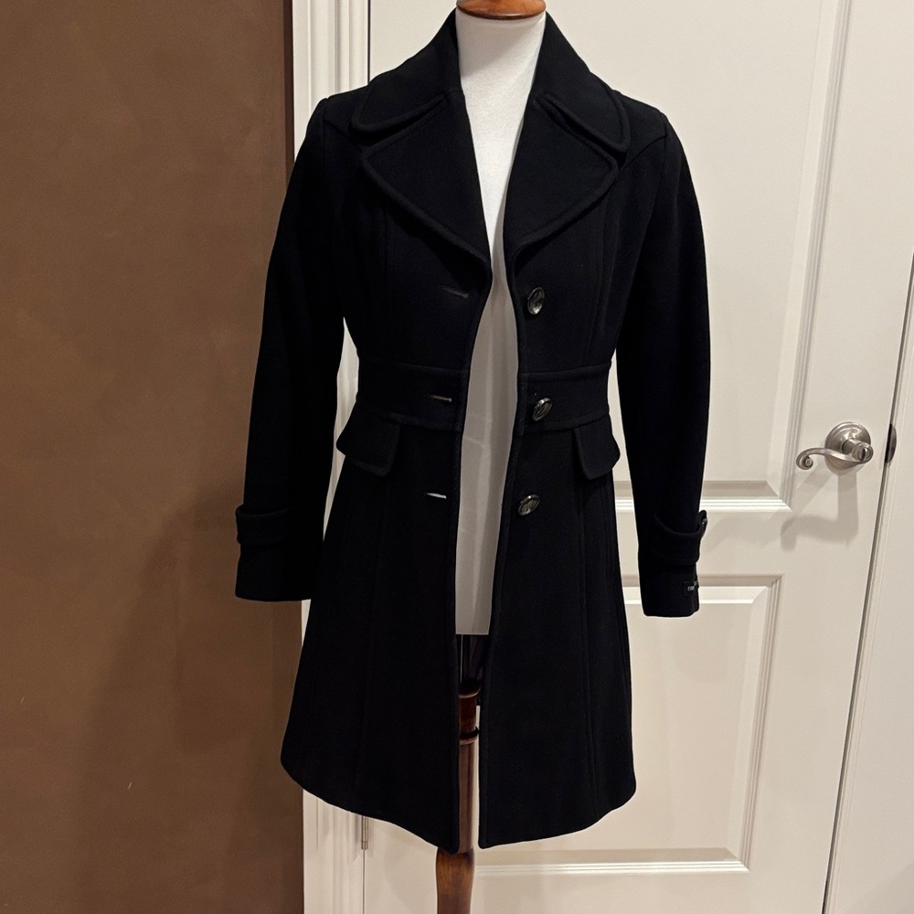 Kenneth Cole New York Elegant Black Wool Coat